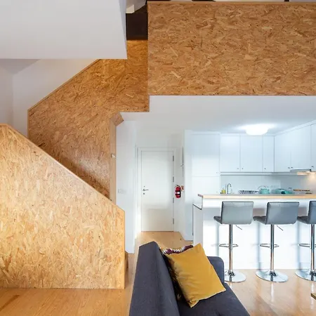 Apartment Lovelystay - Oren Duke's House