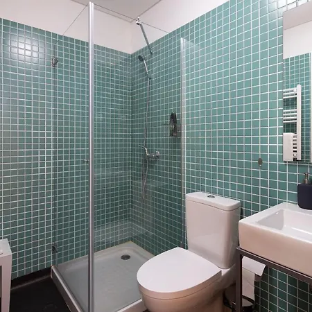 Lovelystay - Oren Duke's House