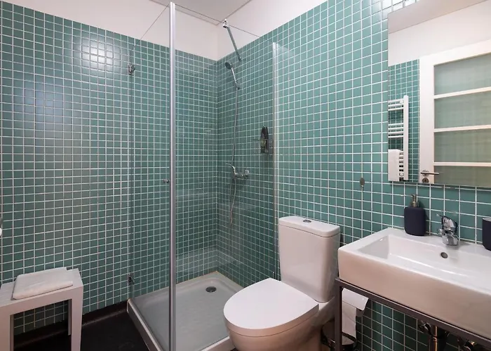 Lovelystay - Oren Duke's House