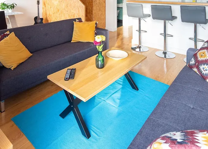 Lovelystay - Oren Duke's House *