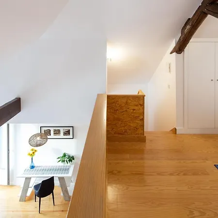 Lovelystay - Oren Duke's House * Porto